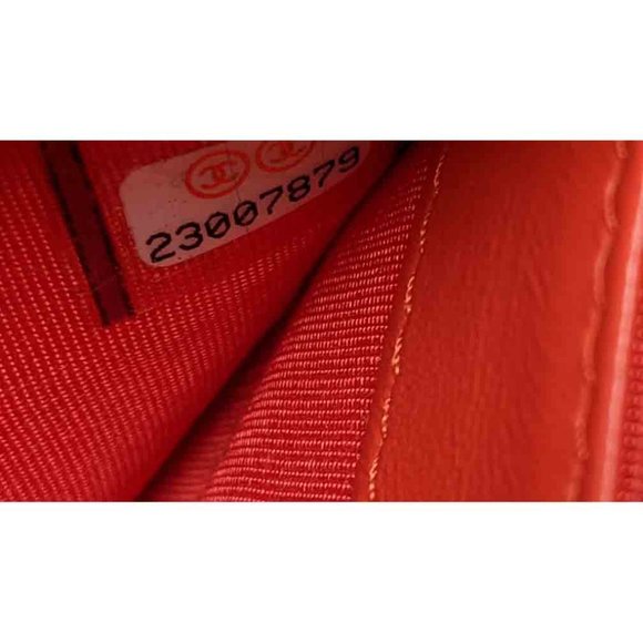 SOLD Chanel Red Boy Flap Wallet - Picture 3 of 7